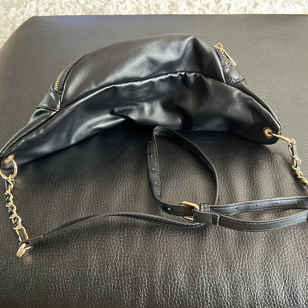 Black ASOS Plus Size Fanny Pack - Picture 2 of 4